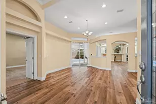 4100 Bamboo Dr, Pensacola, FL 32526 - Photo 4