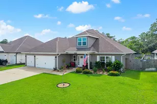 2008 Refuge Cir, Gulf Breeze, FL 32563 - Photo 2