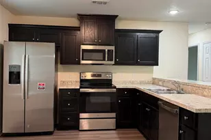 4108 Lawrence Ave, Pace, FL 32571 - Photo 4