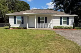 4108 Lawrence Ave, Pace, FL 32571 - Photo 2