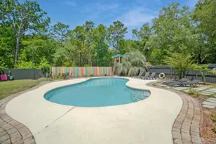 2121 Mar Mar Ln, Navarre, FL 32566 - Photo 6