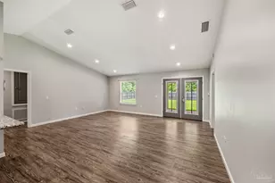 5622 Riviera Dr, Milton, FL 32583 - Photo 2