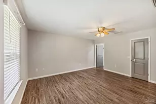 5622 Riviera Dr, Milton, FL 32583 - Photo 8