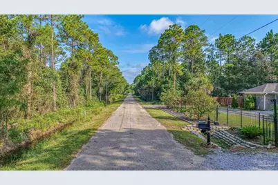 0000 Clearview St, Milton, FL 32583 - Photo 4