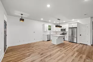 1200 N F St, Pensacola, FL 32501 - Photo 4