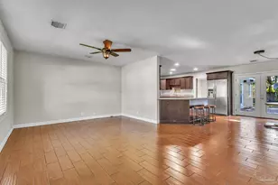 5570 Peachtree Ct, Pensacola, FL 32504 - Photo 6