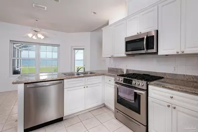 5450 N Shore Rd, Pensacola, FL 32507 - Photo 12