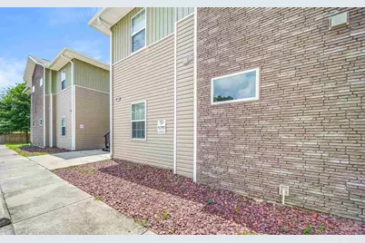 7071 Lake Joanne Dr, Pensacola, FL 32506 - Photo 2