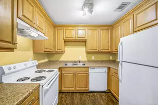 7071 Lake Joanne Dr, Pensacola, FL 32506 - Photo 1