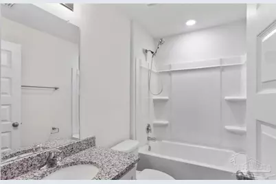 3889 James Stovall St, Pensacola, FL 32526 - Photo 14