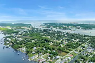 5560 Cruzat Way, Pensacola, FL 32507 - Photo 2
