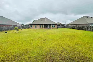 937 Aberdeen Dr, Cantonment, FL 32533 - Photo 2