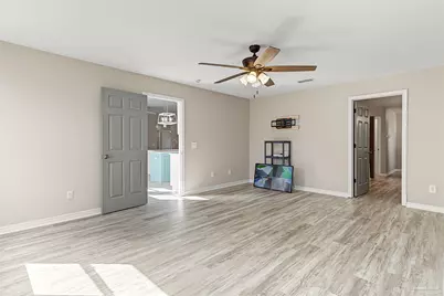 2266 Liberty Loop Rd, Cantonment, FL 32533 - Photo 6