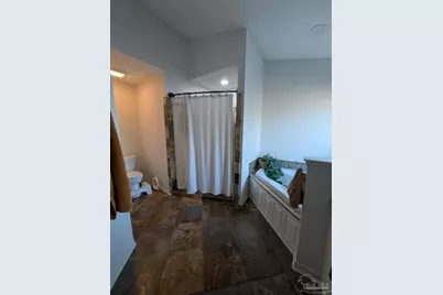 5016 Chandelle Dr, Pensacola, FL 32507 - Photo 12