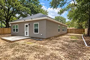 4675 Geneva Dr, Pensacola, FL 32526 - Photo 12