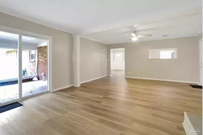 421 Seamarge Ln, Pensacola, FL 32507 - Photo 6
