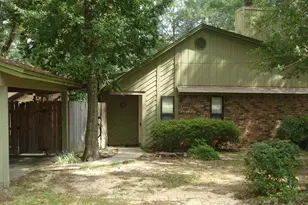 6978 Spanish Trail Rd, Pensacola, FL 32504 - Photo 2