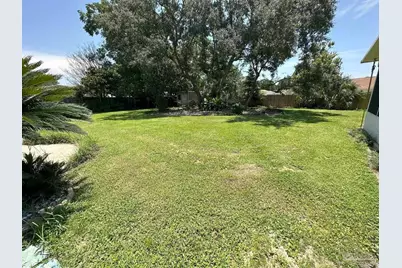 1406 Rancho Villa Dr, Gulf Breeze, FL 32563 - Photo 18