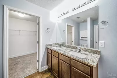 6052 Whisper Creek Blvd, Milton, FL 32570 - Photo 16