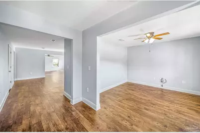 6052 Whisper Creek Blvd, Milton, FL 32570 - Photo 6