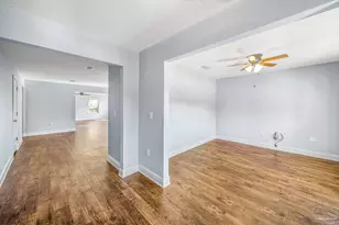 6052 Whisper Creek Boulevard, Milton, FL 32570 - Photo 6