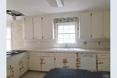 1076 Candlewood Cir, Pensacola, FL 32514 - Photo 12