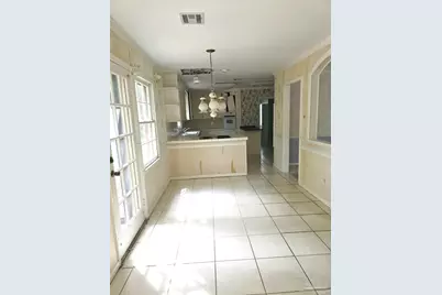 1076 Candlewood Cir, Pensacola, FL 32514 - Photo 10