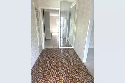 1076 Candlewood Cir, Pensacola, FL 32514 - Photo 2