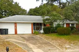 223 Holmes Blvd, Fort Walton Beach, FL 32548 - Photo 2
