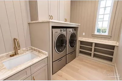 1213 E Gadsden St, Pensacola, FL 32501 - Photo 22