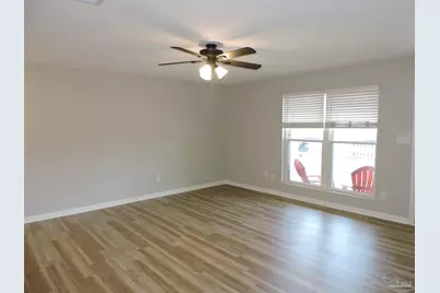 3236 Santa Rosa Dr, Gulf Breeze, FL 32563 - Photo 4