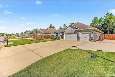 8024 Silver Maple Dr, Milton, FL 32583 - Photo 4