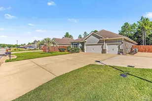 8024 Silver Maple Dr, Milton, FL 32583 - Photo 4