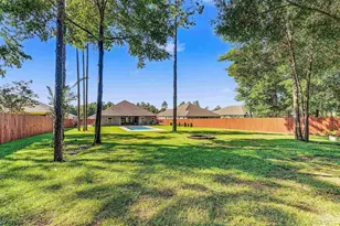 8024 Silver Maple Dr, Milton, FL 32583 - Photo 8