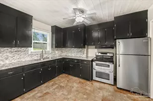 220 Willow St, Pensacola, FL 32506 - Photo 10