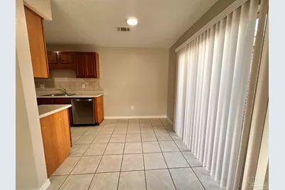 668 72nd Ave #D, Pensacola, FL 32506 - Photo 4
