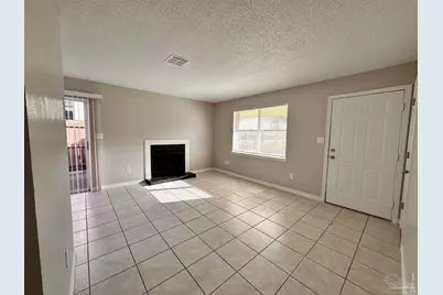 668 72nd Ave #D, Pensacola, FL 32506 - Photo 2