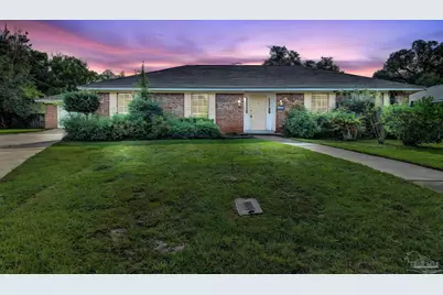 1085 Farmington, Pensacola, FL 32504 - Photo 2