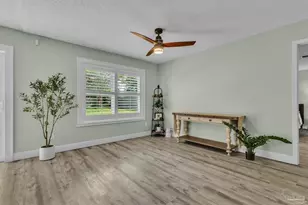 2516 Southern Oaks Dr, Cantonment, FL 32533 - Photo 4