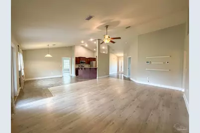 5680 Tucker Cir, Pace, FL 32571 - Photo 4