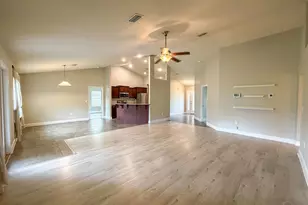 5680 Tucker Circle, Pace, FL 32571 - Photo 4