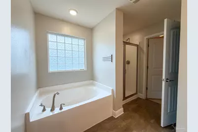 5680 Tucker Cir, Pace, FL 32571 - Photo 14