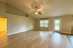 5680 Tucker Circle, Pace, FL 32571 - Photo 10