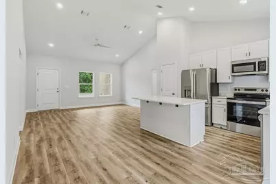 8045 Price St, Pensacola, FL 32534 - Photo 8