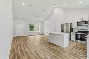 8045 Price St, Pensacola, FL 32534 - Photo 8