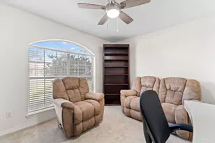 5024 Chandelle Dr, Pensacola, FL 32507 - Photo 6
