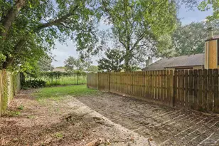 6099 Hilburn Rd, Pensacola, FL 32504 - Photo 38