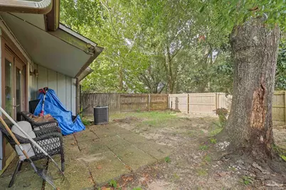 6099 Hilburn Rd, Pensacola, FL 32504 - Photo 32