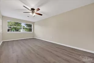 5 Benton Rd, Pensacola, FL 32506 - Photo 10
