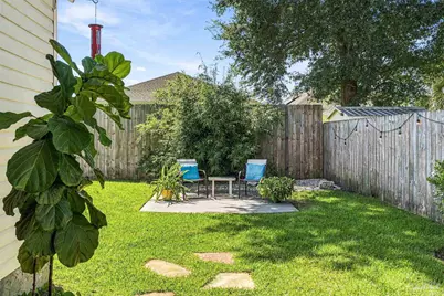 1207 E Hatton St, Pensacola, FL 32503 - Photo 6